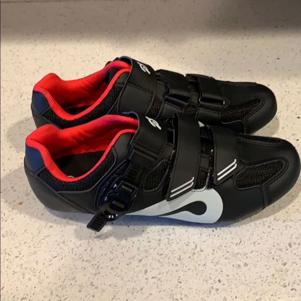 Peloton cycling shoes